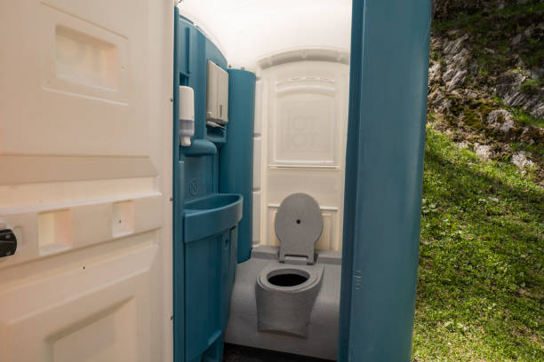 Best Portable Restroom Setup and Delivery  in Upper Fruitland, NM